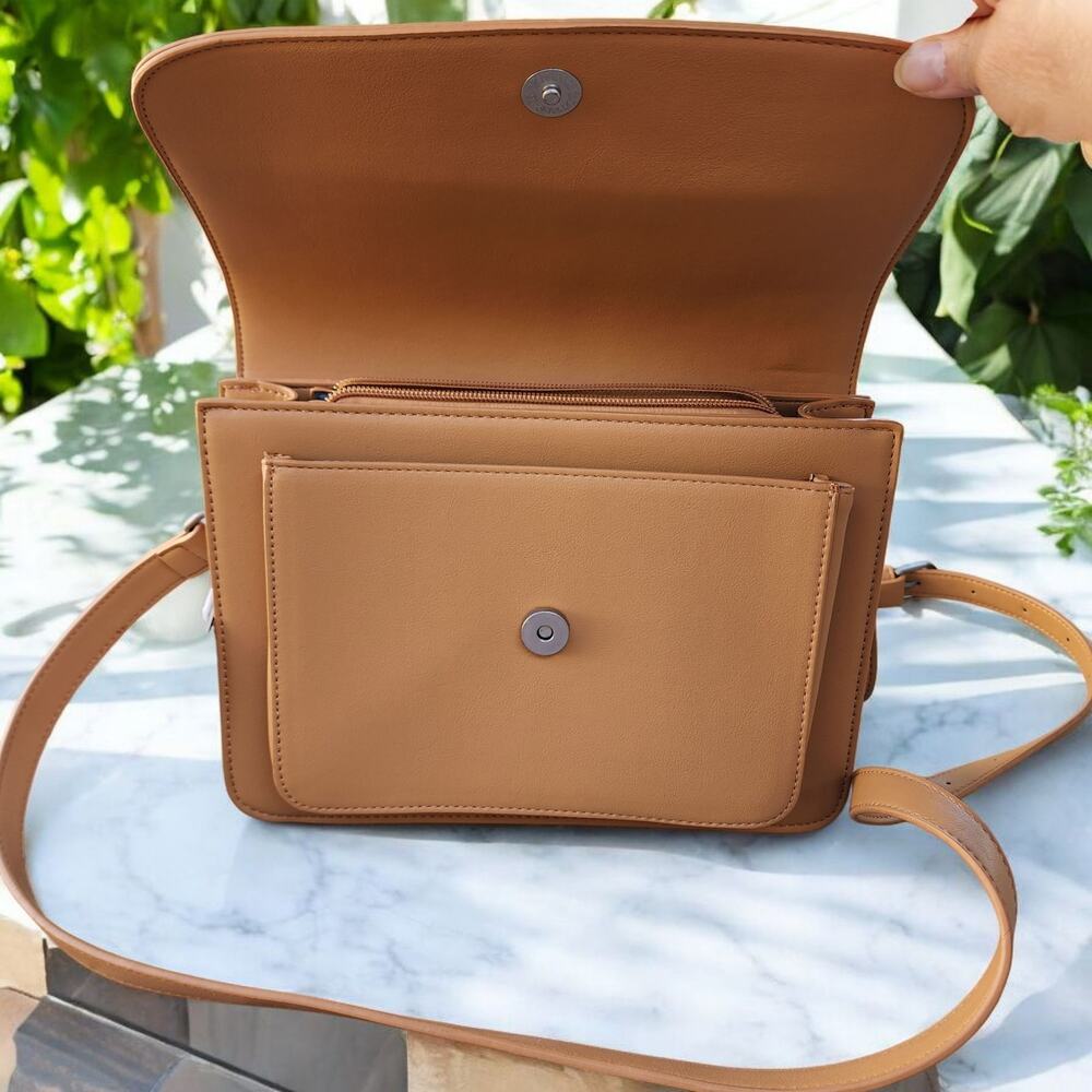 Pixie Mood Zoe Honey Vegan Leather Convertible Crossbody Bag - Picture 5 of 12